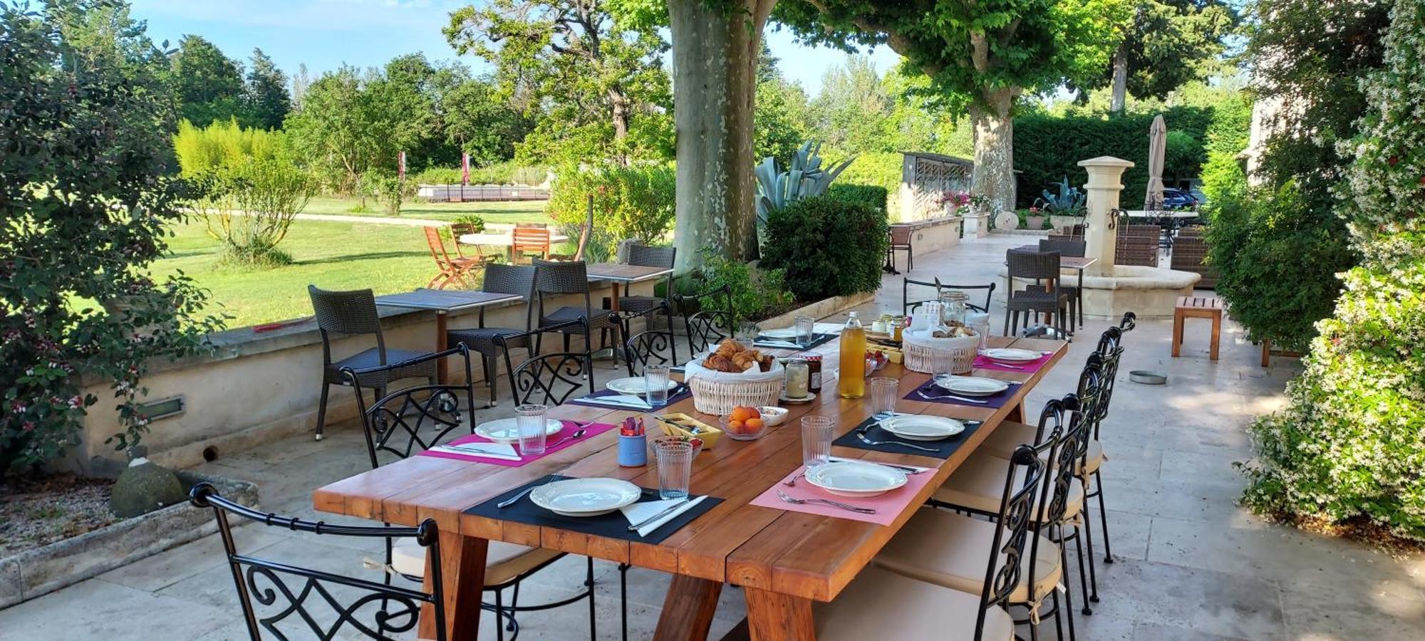 La Bastide Des Amouriers Caumont-sur-Durance エクステリア 写真