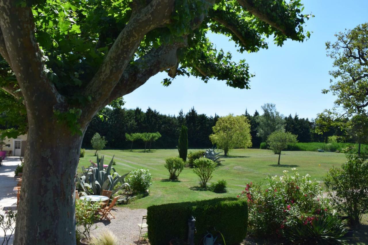La Bastide Des Amouriers Caumont-sur-Durance エクステリア 写真