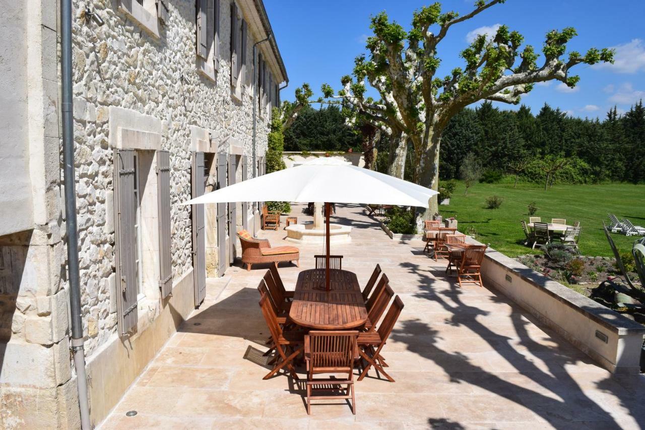La Bastide Des Amouriers Caumont-sur-Durance エクステリア 写真
